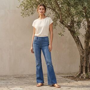 Spanx Women's Blue and Navy Jeans